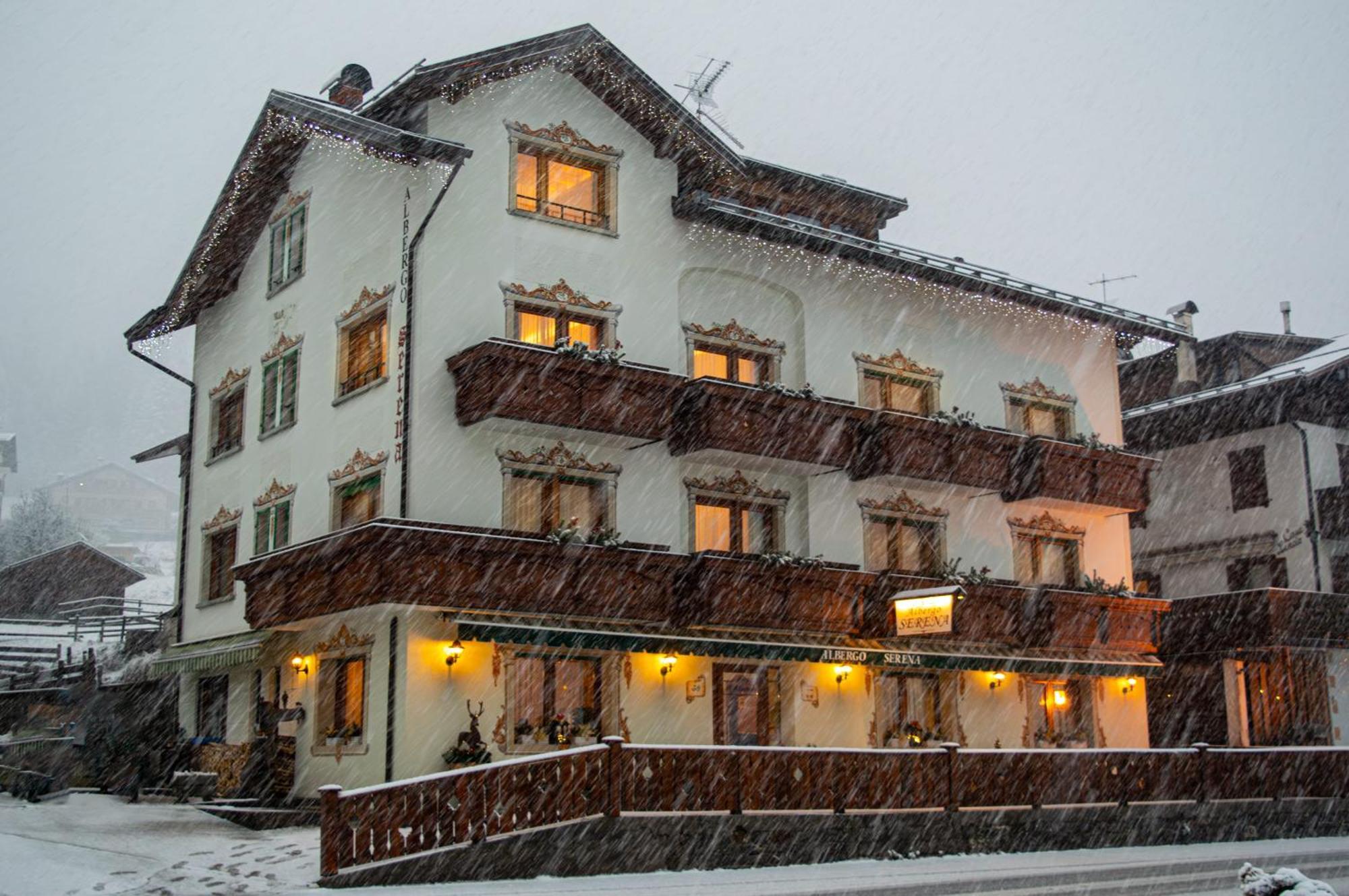 Hotel Serena - Tre Cime Views Ауронцо ди Кадоре Екстериор снимка