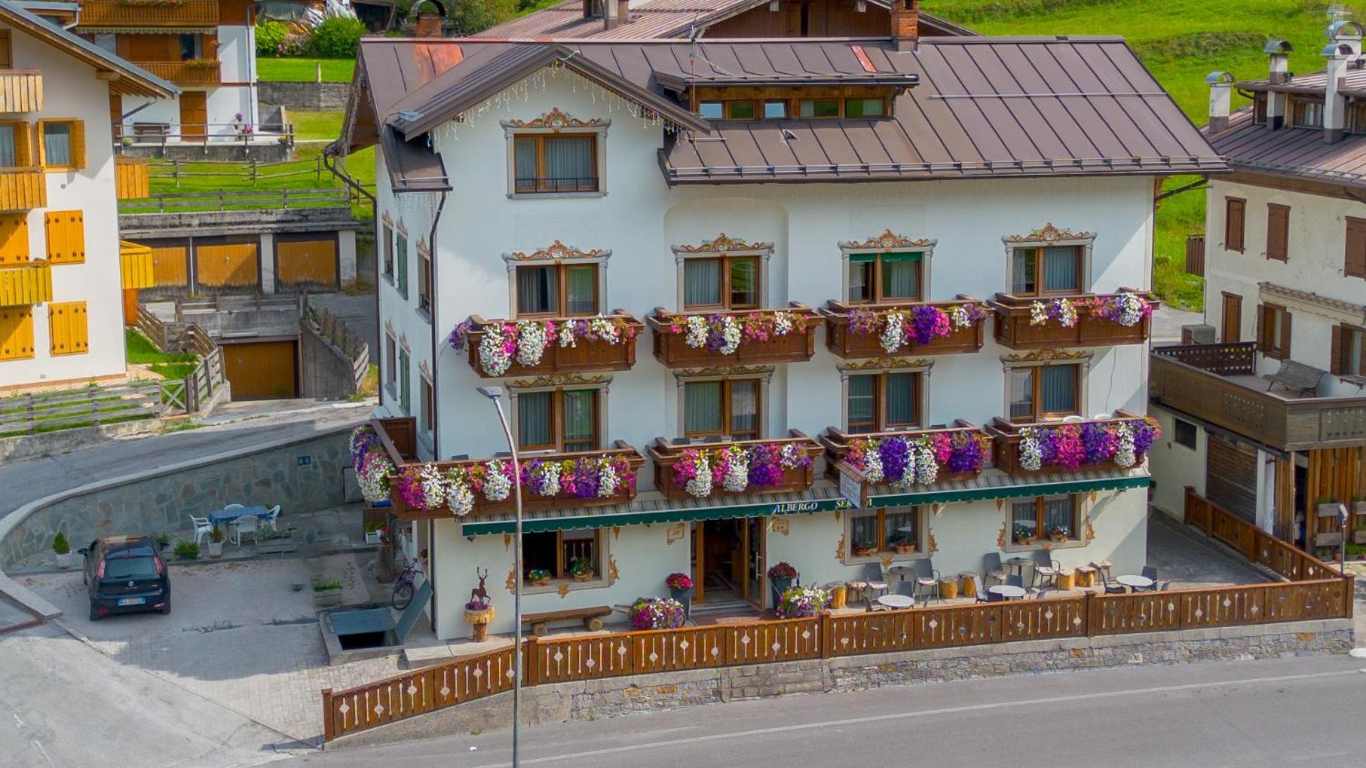 Hotel Serena - Tre Cime Views Ауронцо ди Кадоре Екстериор снимка